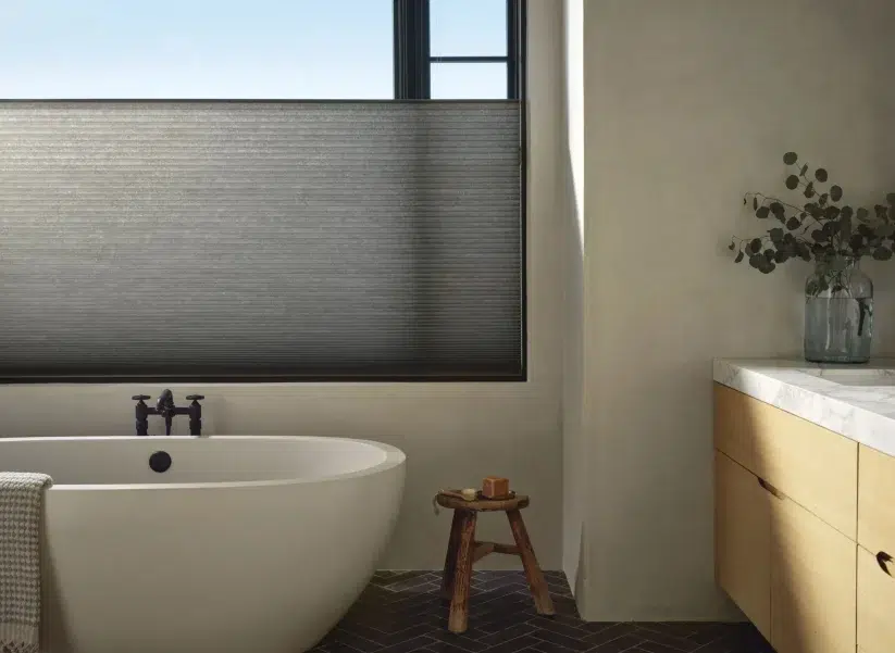 7-2023 DU ER Commercial Bathroom Detail